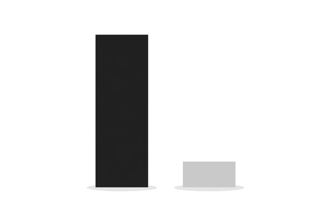Bar chart contrasting SpaceX's 94x revenue multiple with Palantir's 67x
